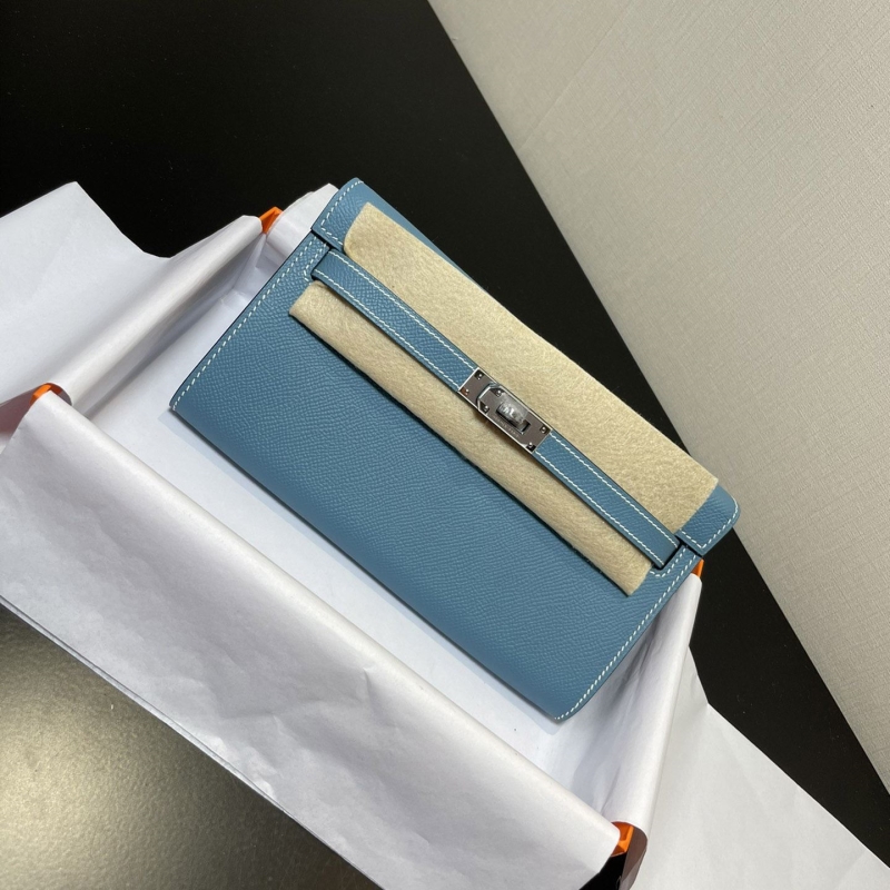 H**mes kelly bags
